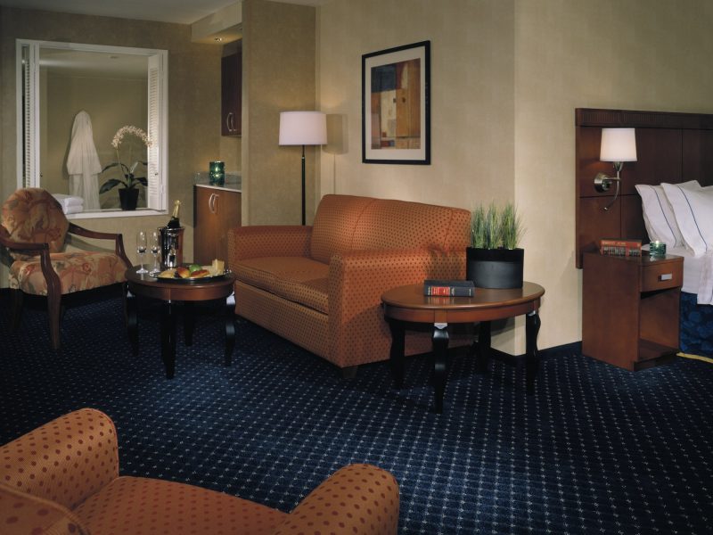 hotel-room-.jpg